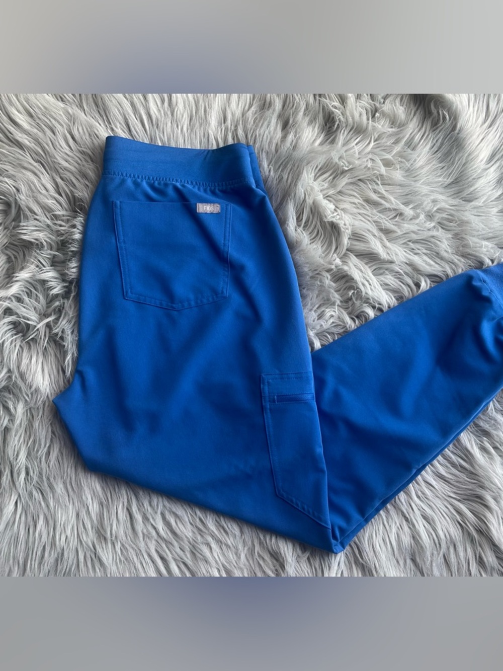 FIGS Royal Blue scrubs set